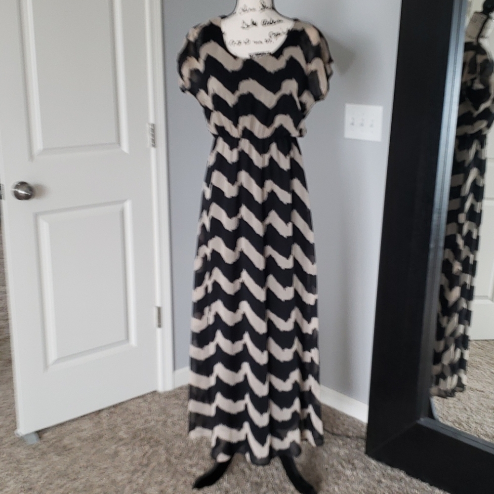 TeenpLo maxi chevron maxi